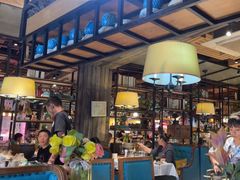 -领鲜活海鲜榴莲自助火锅(东门店)