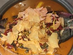 -令狐冲·炭烤活鱼(宝龙店)