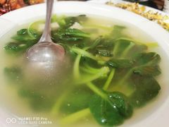 -泸沽肴(泸沽湖大洛水村农村信用社旁店)