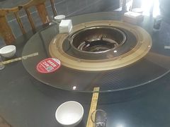 -周老三跷脚牛肉·全牛火锅(非遗传承店)