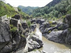 -乌龙峡谷景区
