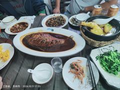 -七的湖·江南蟹舫·阳澄湖农家菜(蟹舫苑店)