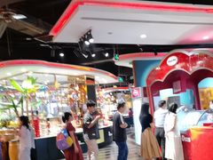 -四海一家自助餐(益田假日广场店)