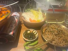 -神府路壹号·海鲜烧烤·砂锅粥·锅物(三坊七巷店)