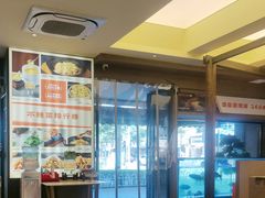 -阿瓦山寨·湘菜现炒·剁椒鱼头王(咸阳总店)