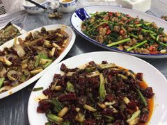 -金渝海鲜烧烤万州烤鱼店