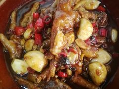 -老三样·美食研究中心(世贸路店)