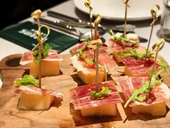 伊比利亚黑毛火腿配蜜瓜-艾雷牛排馆 LA.Prime Steakhouse