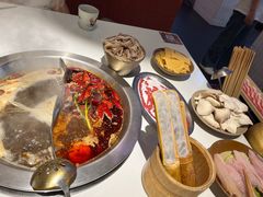 -卤校长重庆火锅(国兴店)