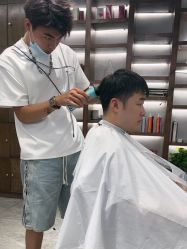 -逸丝风尚yesfashion造型