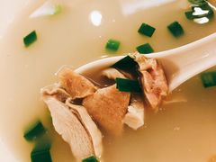 -三两春肚肺汤(崂山路店)
