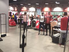 -PUMA品牌自营折扣店(武汉永旺梦乐城店)