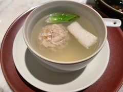 蟹粉狮子头-湖滨28中餐厅·西湖宴·杭州君悦酒店