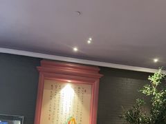 -八府香鸭·啫啫煲(华山路店)