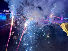 -果松木炭酸菜铜火锅·外婆参鸡汤