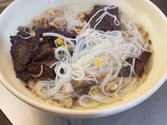 -文山荷鲜居(翠湖店)