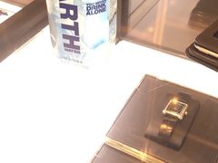 -Chanel(德基广场店)