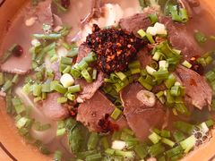 -肇兴特色牛肉粉