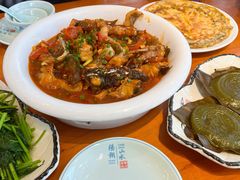 -梁姐啤酒鱼(兴坪古镇店)