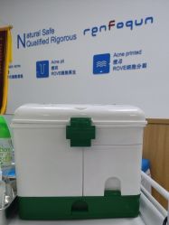 -靓芙泉专研痘痘肌