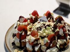 草莓忌廉华夫饼-BE BRIGHT KITCHEN(正佳广场店)