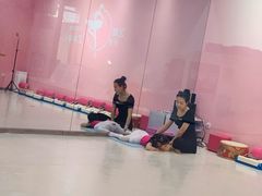 -艺熠舞蹈口才主持表演艺术中心(爱琴海校区)