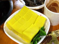 -灌县老妈砂锅串串香(万科红生活广场店)