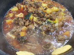 -品北铁锅炖  东北特色菜(北极大街店)