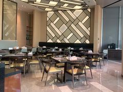 大堂-前海华侨城JW万豪酒店·都会尚膳自助餐厅·牛排海鲜酒水畅飨