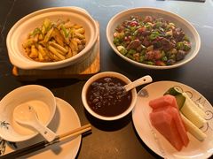 -芳芳私房菜·精做淮扬菜(承德路店)