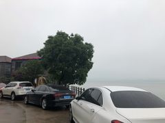 -鹰龙海畔度假酒店(咸祥店)