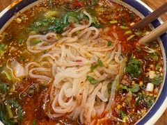 -云阿蛮云南生烫牛肉米线(奉贤路店)