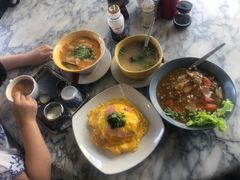 -邢泰记