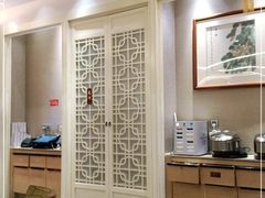 -广州中心皇冠假日酒店·百粤楼