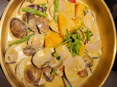 -大头虾越式风味餐厅(光明广场店)