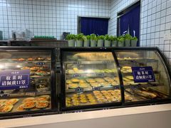 面包甜点陈列柜-蚝英雄·自助烤蚝(高新店)