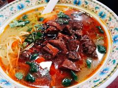 -金杨拉面王小吃面馆·牛三宝面·红烧牛肉粉