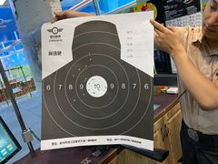-都市枪神实弹射击俱乐部