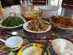 -何适山庄 ·可团建(水长城P2停车场店)