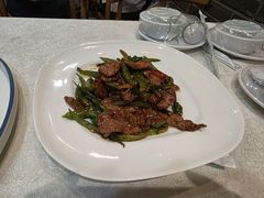 杭椒牛肉-抚顺美食·老上海味道