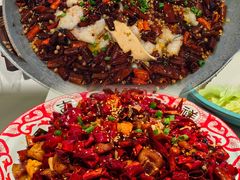 -川人百味·水煮活鱼(赛罕万达店)