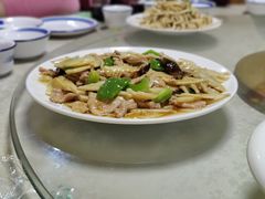 肉片炒笋-石饮红星包子(中山路店)