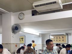 大堂-适口餐厅砂锅粥(公信路总店)