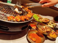 -草家酱蟹炭火烤肉店(珲春南路一店)