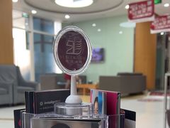 -雅悦齿科(顾村公园店)