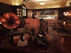 -LONG BAR 廊吧(外滩华尔道夫酒店)