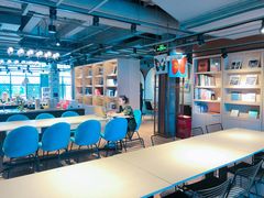 -光海书局(南京东路第一百货店)