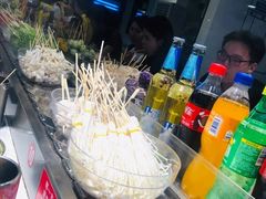 -百品聚旋转火锅(万德庄店)