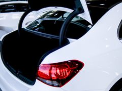 -宁波之星奔驰4S店(海曙店)