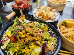-W COLLECTIVE  DESSERT SHOP